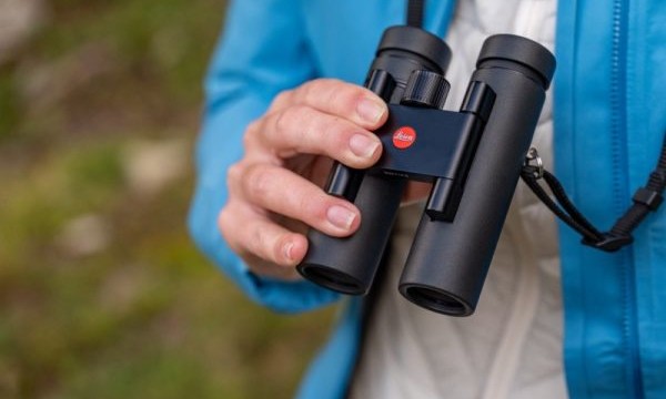 全新维度 典雅呈现  徕卡 Noctivid 便携式双筒望远镜系列